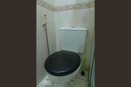 Apartamento à venda com 80m², 2 quartos e 2 vagasBanheiro social