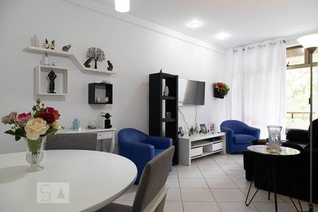 Sala de apartamento para alugar com 2 quartos, 80m² em Recreio dos Bandeirantes, Rio de Janeiro