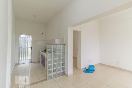Casa para alugar com 50m², 1 quarto e sem vaga Casa para alugar com 50m², 1 quarto e sem vagaCopa