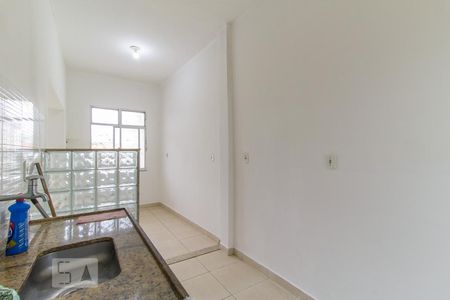 Casa para alugar com 50m², 1 quarto e sem vaga Casa para alugar com 50m², 1 quarto e sem vagaCozinha