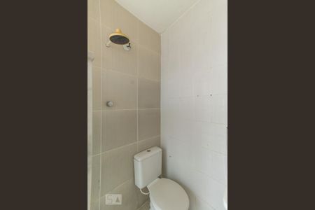 Casa para alugar com 50m², 1 quarto e sem vaga Casa para alugar com 50m², 1 quarto e sem vagaBanheiro de Serviço