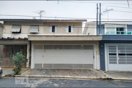 Casa à venda com 144m², 3 quartos e 3 vagasFachada
