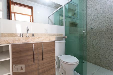 Banheiro de apartamento para alugar com 2 quartos, 44m² em Vila Antonieta, São Paulo