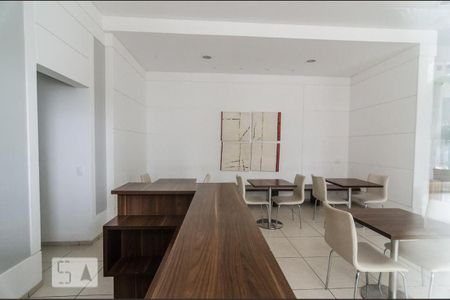Apartamento para alugar com 60m², 2 quartos e 1 vagaÁrea comum - Salão de festas