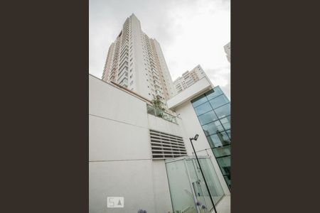 Apartamento para alugar com 60m², 2 quartos e 1 vagaFachada