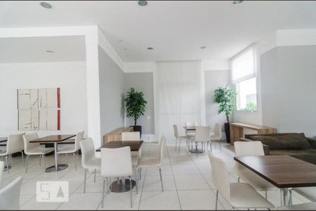 Apartamento para alugar com 60m², 2 quartos e 1 vagaÁrea comum - Salão de festas