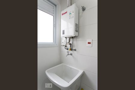 Apartamento para alugar com 60m², 2 quartos e 1 vagaÁrea de Serviço - Aquecedor a Gás