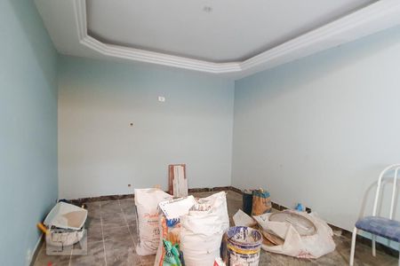 Casa à venda com 300m², 1 quarto e 2 vagas Casa à venda com 300m², 1 quarto e 2 vagasSala