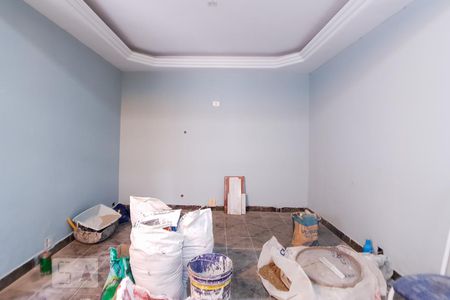 Casa à venda com 300m², 1 quarto e 2 vagas Casa à venda com 300m², 1 quarto e 2 vagasSala