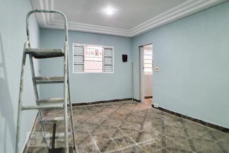 Casa à venda com 300m², 1 quarto e 2 vagas Casa à venda com 300m², 1 quarto e 2 vagasQuarto