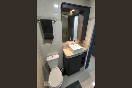 Studio para alugar com 40m², 1 quarto e sem vaga Studio para alugar com 40m², 1 quarto e sem vagaBanheiro