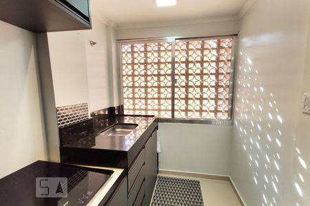 Studio para alugar com 40m², 1 quarto e sem vaga Studio para alugar com 40m², 1 quarto e sem vagaCozinha e Área de Serviço
