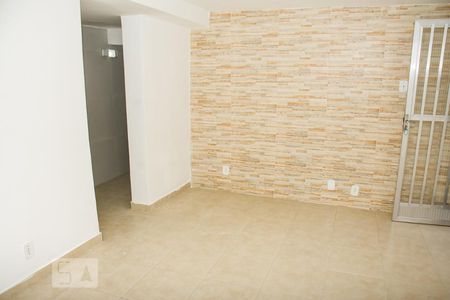 Studio de apartamento para alugar com 1 quarto, 28m² em Cacuia, Rio de Janeiro