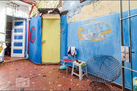 Casa à venda com 100m², 2 quartos e 1 vaga Casa à venda com 100m², 2 quartos e 1 vagaÁrea de serviço