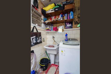 Casa à venda com 100m², 2 quartos e 1 vaga Casa à venda com 100m², 2 quartos e 1 vagaÁrea de serviço