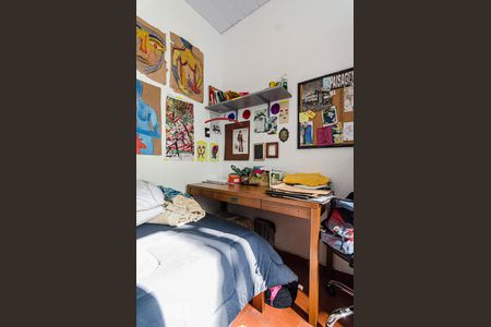 Casa à venda com 100m², 2 quartos e 1 vaga Casa à venda com 100m², 2 quartos e 1 vagaQuarto de serviço