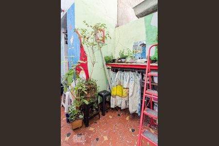 Casa à venda com 100m², 2 quartos e 1 vaga Casa à venda com 100m², 2 quartos e 1 vagaÁrea de serviço