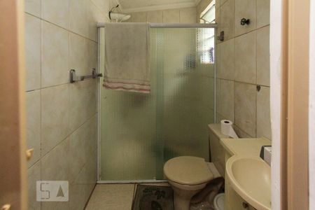 Casa para alugar com 268m², 4 quartos e 2 vagas Casa para alugar com 268m², 4 quartos e 2 vagasBanheiro da Suite 02