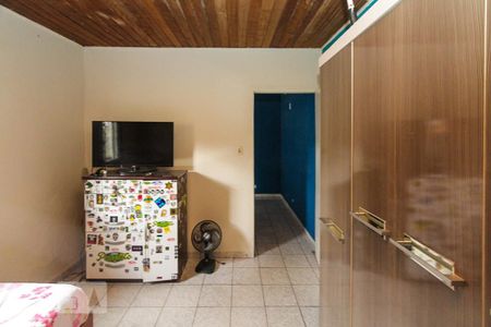 Casa para alugar com 268m², 4 quartos e 2 vagas Casa para alugar com 268m², 4 quartos e 2 vagasQuarto