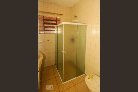 Casa para alugar com 268m², 4 quartos e 2 vagas Casa para alugar com 268m², 4 quartos e 2 vagasBanheiro