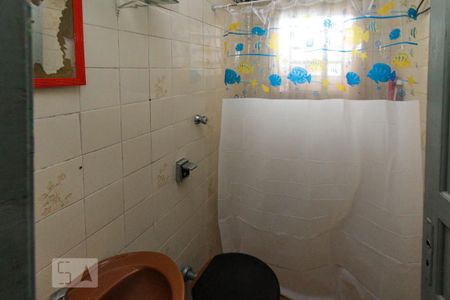 Casa para alugar com 268m², 4 quartos e 2 vagas Casa para alugar com 268m², 4 quartos e 2 vagasBanheiro