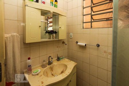 Casa para alugar com 268m², 4 quartos e 2 vagas Casa para alugar com 268m², 4 quartos e 2 vagasBanheiro