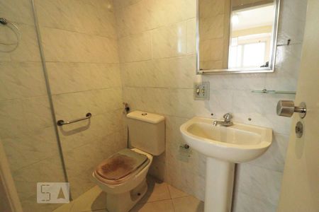 Banheiro de kitnet/studio para alugar com 1 quarto, 38m² em Vila Mariana, São Paulo