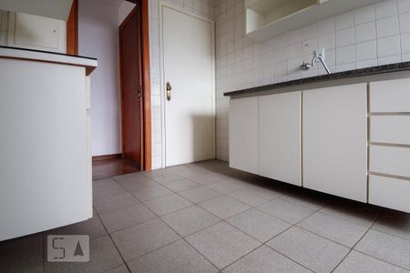 Apartamento à venda com 60m², 2 quartos e 1 vaga Apartamento à venda com 60m², 2 quartos e 1 vagaCozinha