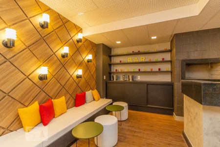 Apartamento à venda com 61m², 2 quartos e 1 vagaÁrea comum