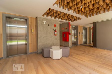 Apartamento à venda com 61m², 2 quartos e 1 vagaÁrea comum