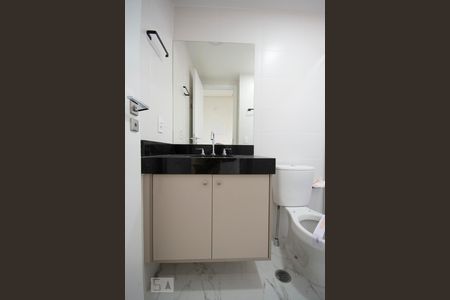 Studio para alugar com 25m², 1 quarto e sem vaga Studio para alugar com 25m², 1 quarto e sem vagaBanheiro