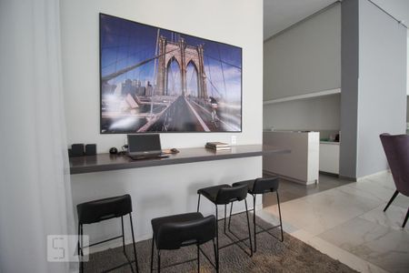 Studio para alugar com 32m², 1 quarto e 1 vaga Studio para alugar com 32m², 1 quarto e 1 vagaHall/Espaço Gourmet