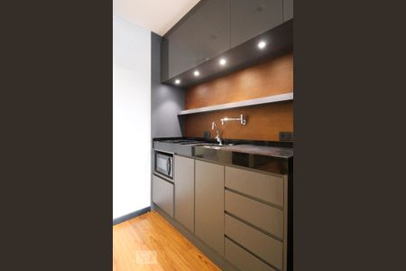 Studio para alugar com 32m², 1 quarto e 1 vaga Studio para alugar com 32m², 1 quarto e 1 vagaCozinha