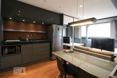 Studio para alugar com 32m², 1 quarto e 1 vaga Studio para alugar com 32m², 1 quarto e 1 vagaCozinha