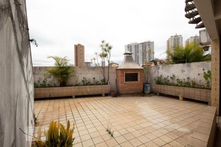 Casa à venda com 195m², 3 quartos e 3 vagasChurrasqueira