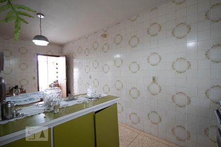 Casa à venda com 195m², 3 quartos e 3 vagasCozinha