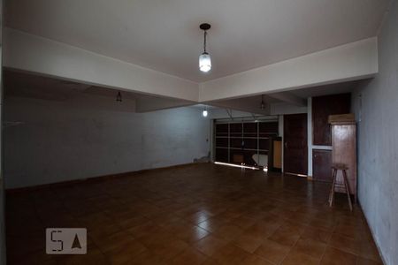 Casa à venda com 195m², 3 quartos e 3 vagasGaragem