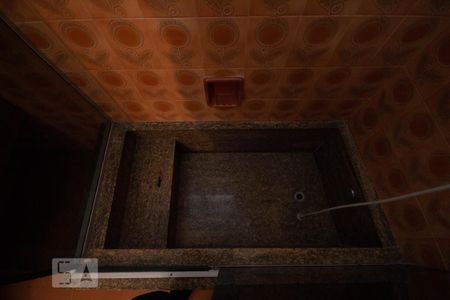 Casa à venda com 195m², 3 quartos e 3 vagasBanheiro Corredor