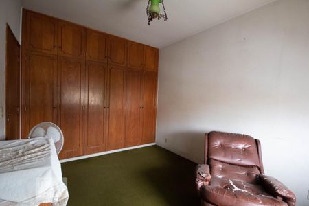 Casa à venda com 195m², 3 quartos e 3 vagasQuarto 3