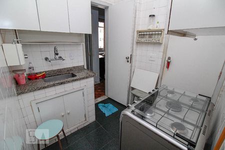 Apartamento à venda com 65m², 2 quartos e sem vaga Apartamento à venda com 65m², 2 quartos e sem vagaCozinha