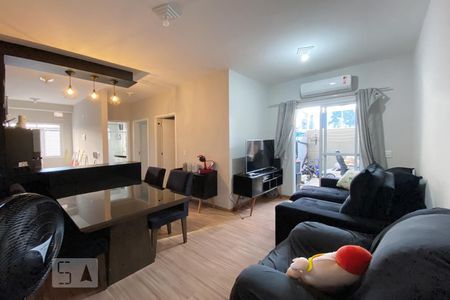 Sala de apartamento para alugar com 2 quartos, 60m² em Jardim Sao Carlos, Sorocaba