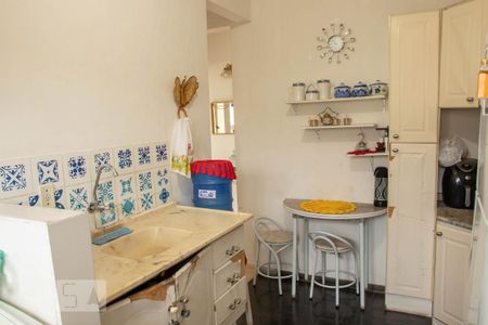 Apartamento à venda com 59m², 2 quartos e 1 vaga Apartamento à venda com 59m², 2 quartos e 1 vagaCozinha