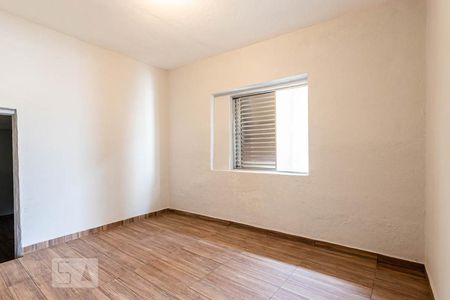 Sala de casa para alugar com 1 quarto, 70m² em Jardim Eliane, São Paulo