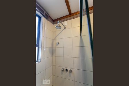 Apartamento para alugar com 45m², 1 quarto e 1 vaga Apartamento para alugar com 45m², 1 quarto e 1 vagaBanheiro da Suíte