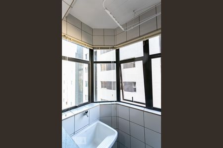Apartamento para alugar com 45m², 1 quarto e 1 vaga Apartamento para alugar com 45m², 1 quarto e 1 vagaCozinha e Área de Serviço