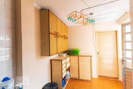 Casa à venda com 100m², 3 quartos e 2 vagas Casa à venda com 100m², 3 quartos e 2 vagasÁrea de Serviço