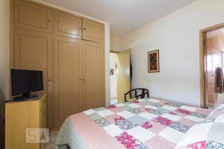 Casa à venda com 100m², 3 quartos e 2 vagas Casa à venda com 100m², 3 quartos e 2 vagasQuarto 2