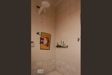 Casa à venda com 330m², 4 quartos e 2 vagasBanheiro da Suíte 1