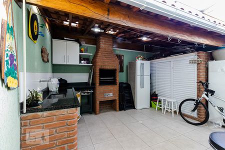 Casa à venda com 130m², 3 quartos e 2 vagasChurrasqueira