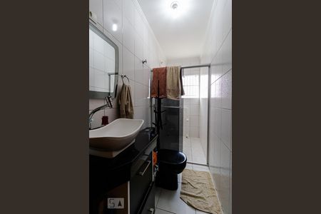 Casa à venda com 130m², 3 quartos e 2 vagasBanheiro da Suíte 2